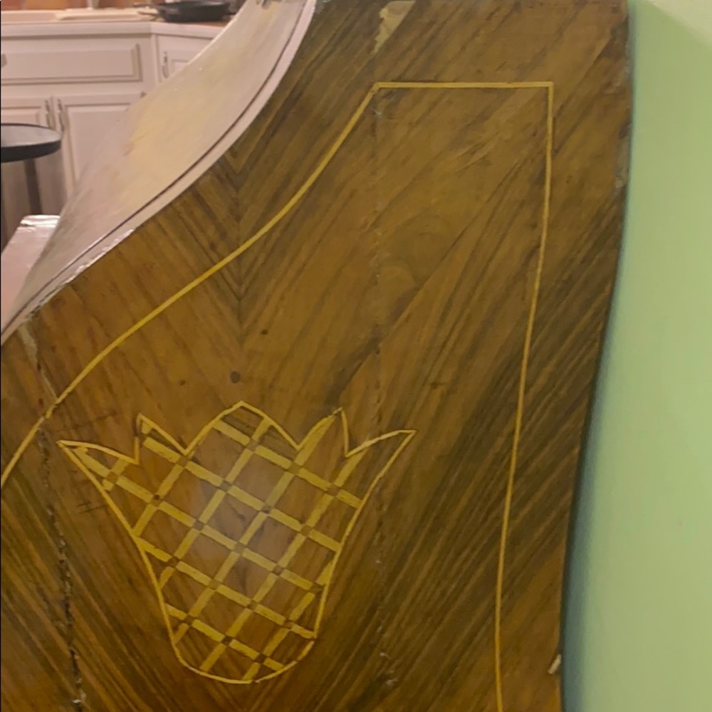 Secretary - Picture 4 of 4
